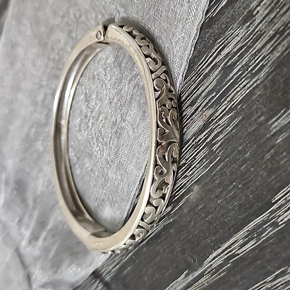 Brighton Jewelry - Brighton Elora Hinged Bracelet